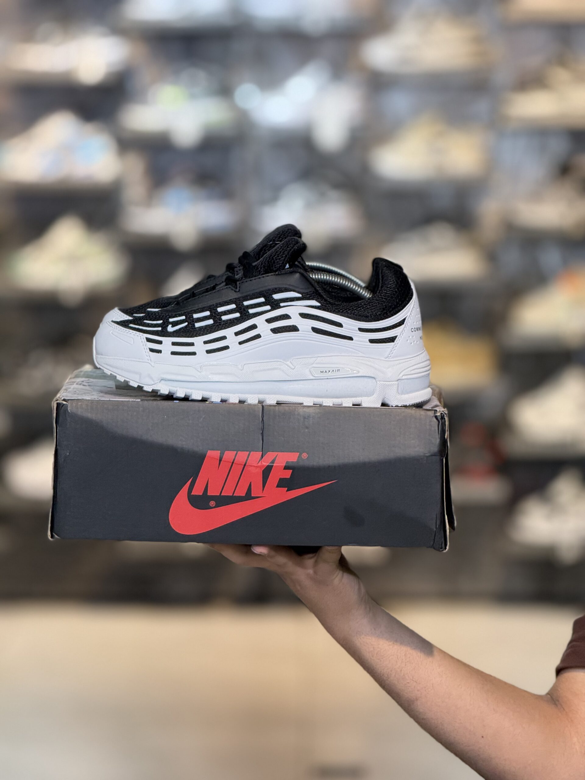 کتونی مستر وارداتی NIKE MAX AIR