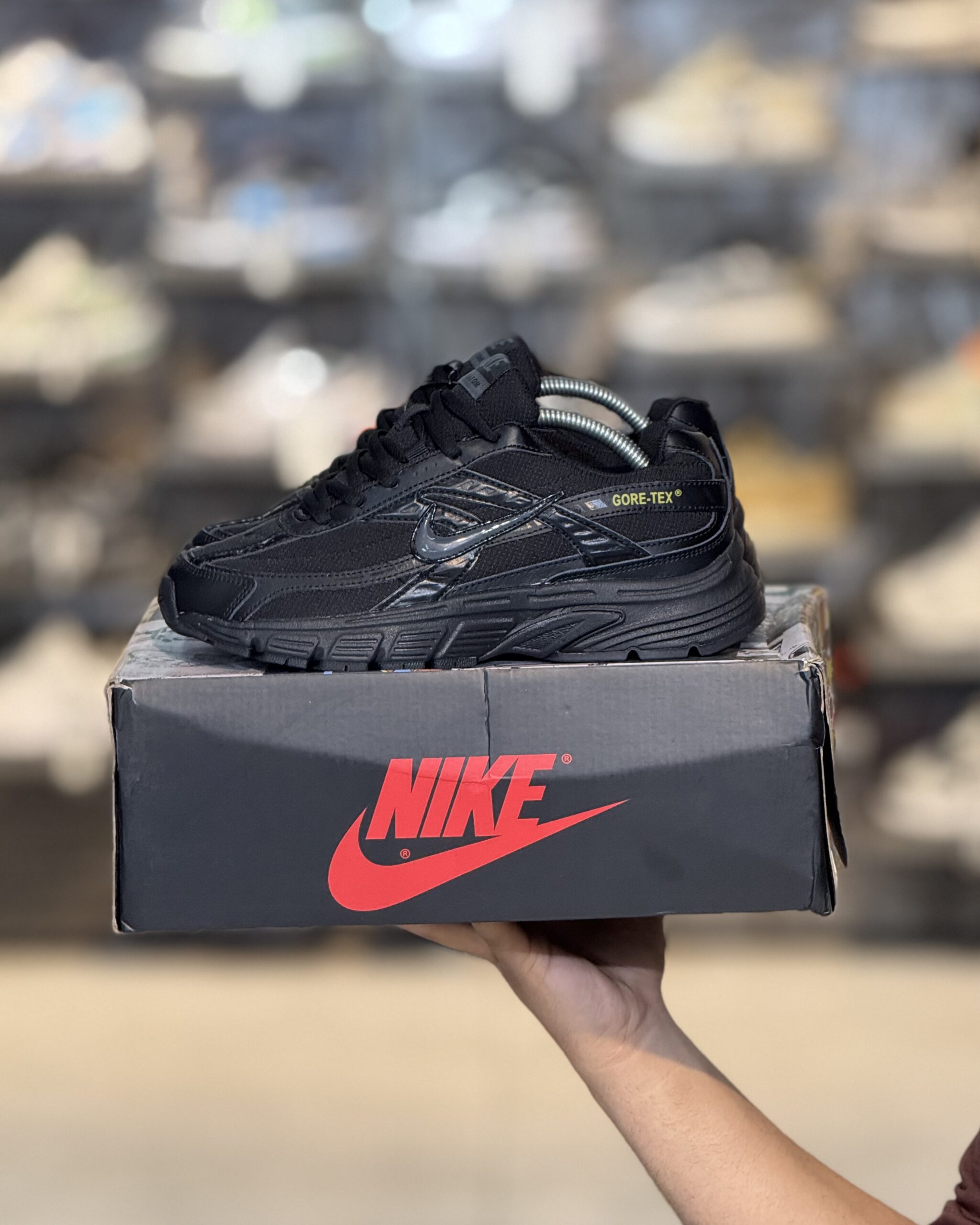 کتونی مستر وارداتی نایک GORE-TEX