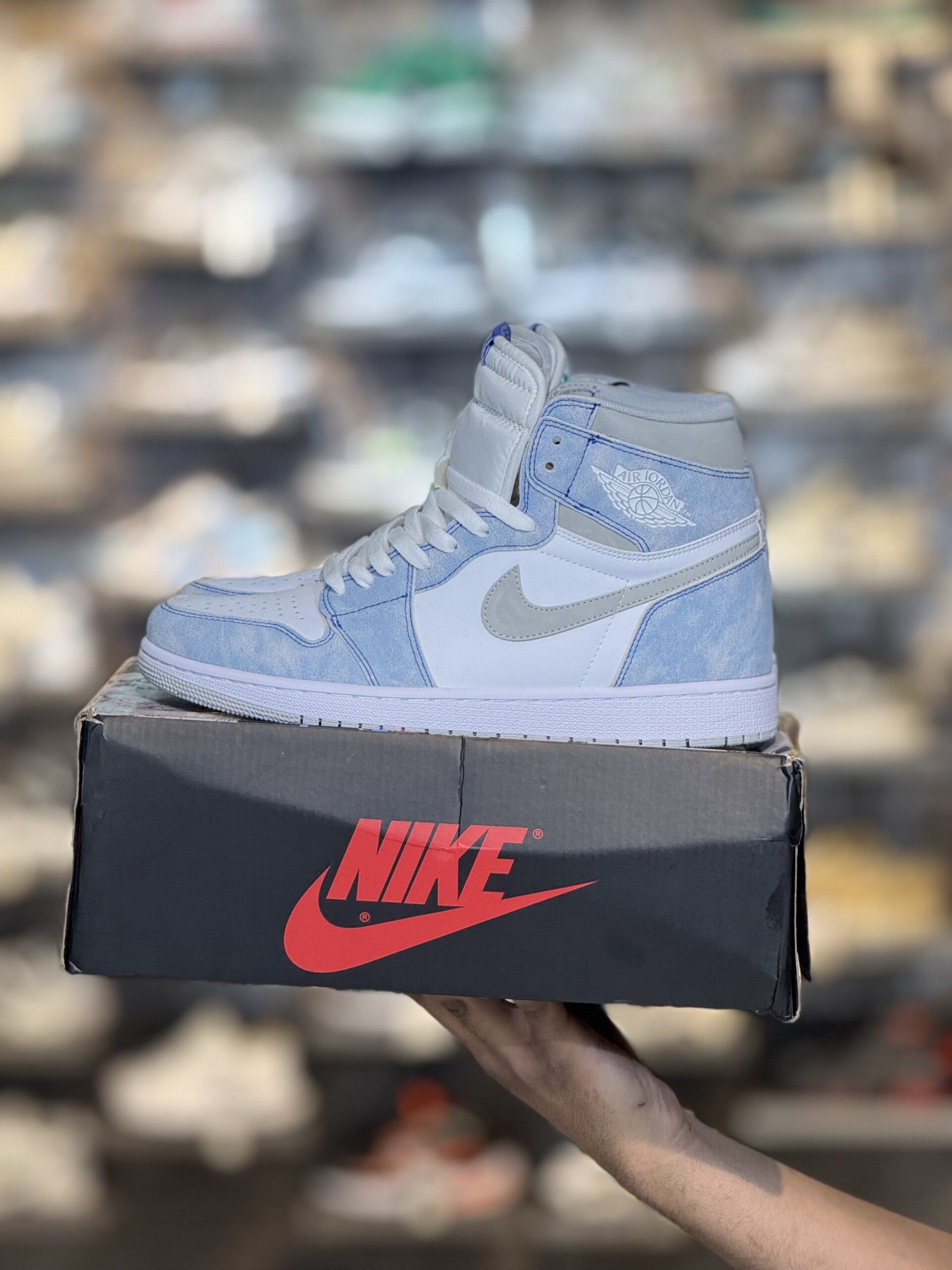 کتونی مستر وارداتی NIKE AJ1 - ROYAL