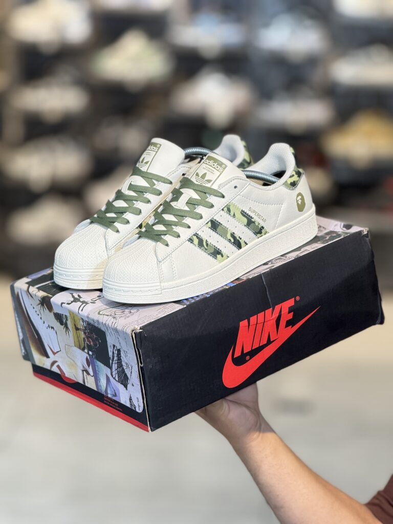 کتونی مستر وارداتی SUPERSTAR BAPE