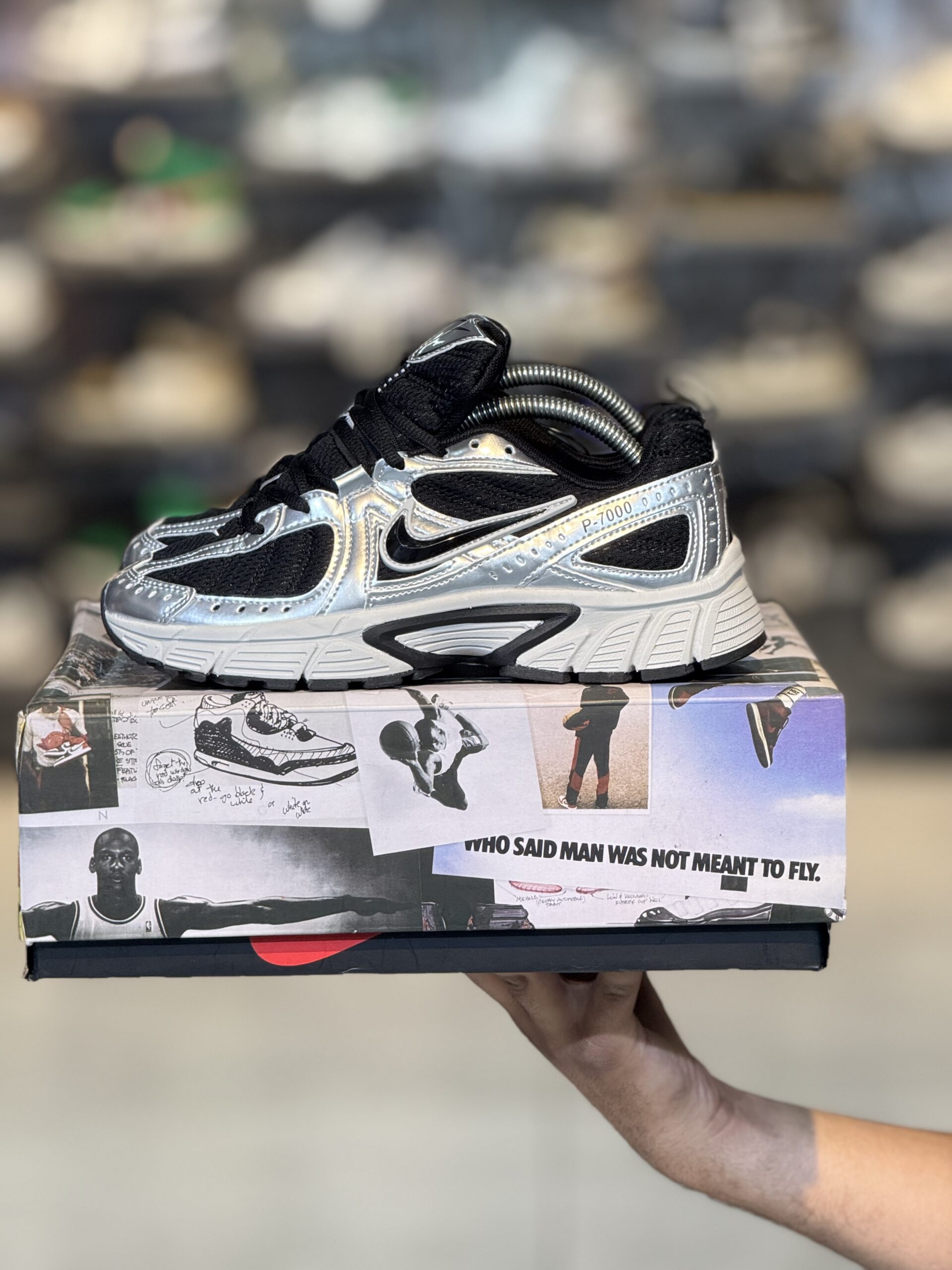 کتونی مستر وارداتی NIKE P-7000