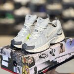 کتونی مستر وارداتی NIKE P-7000