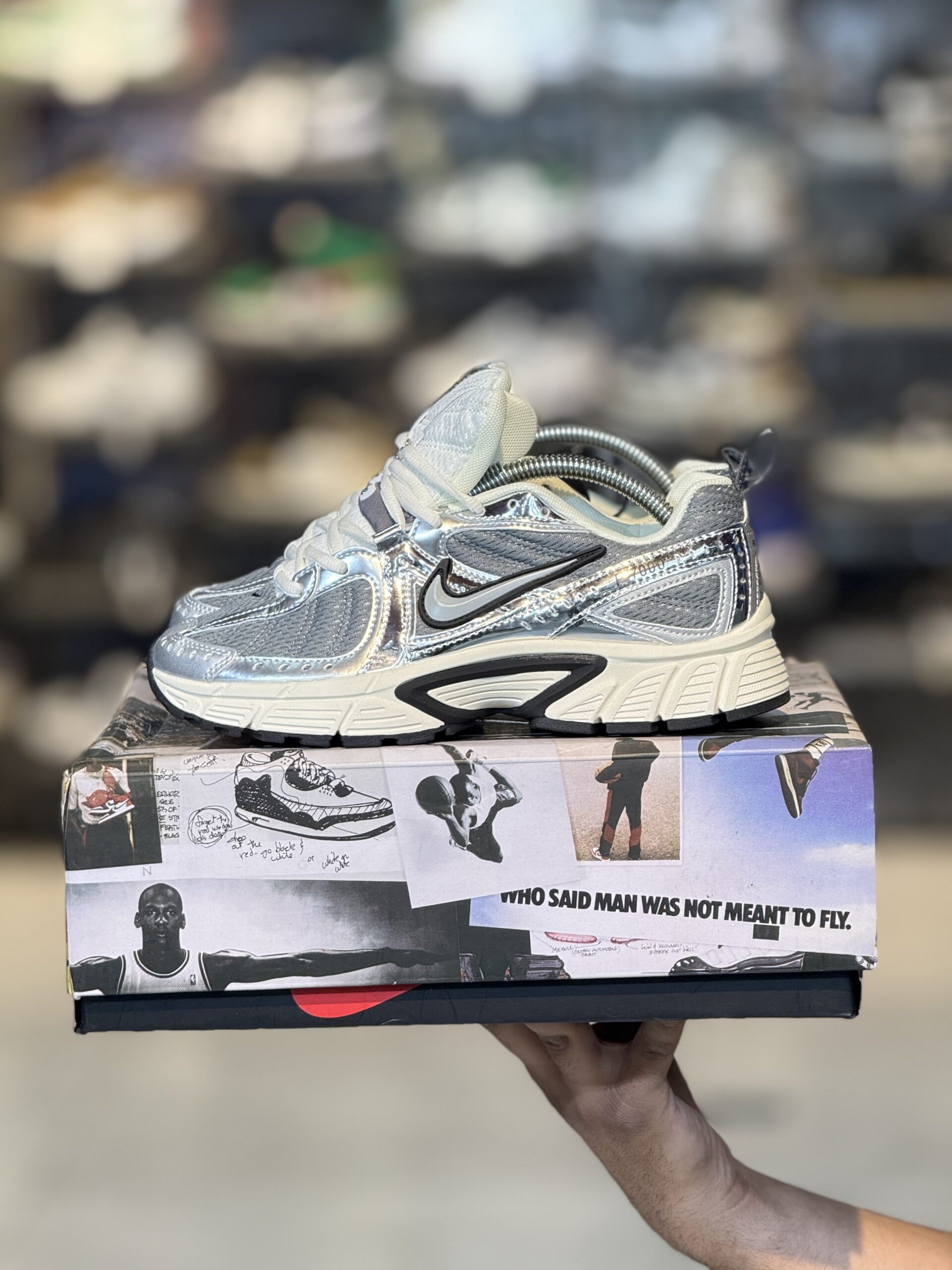 کتونی مستر وارداتی NIKE P-7000