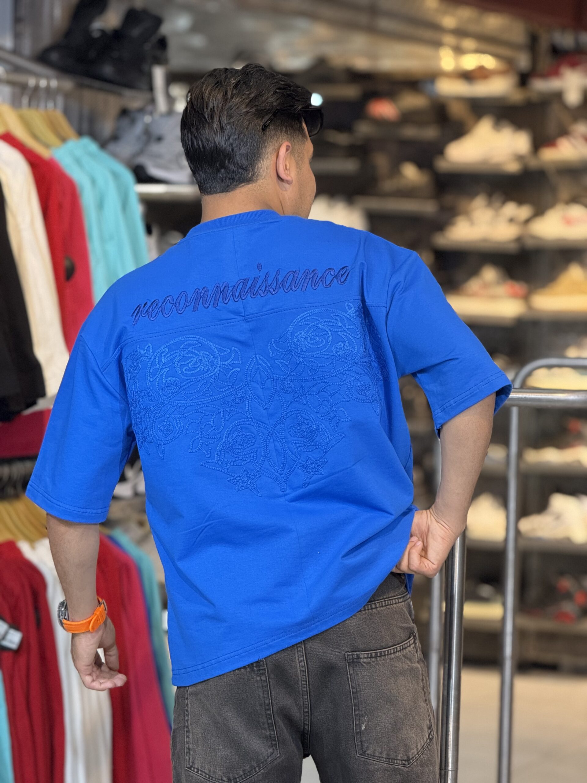 تیشرت شنل و گلدوزی