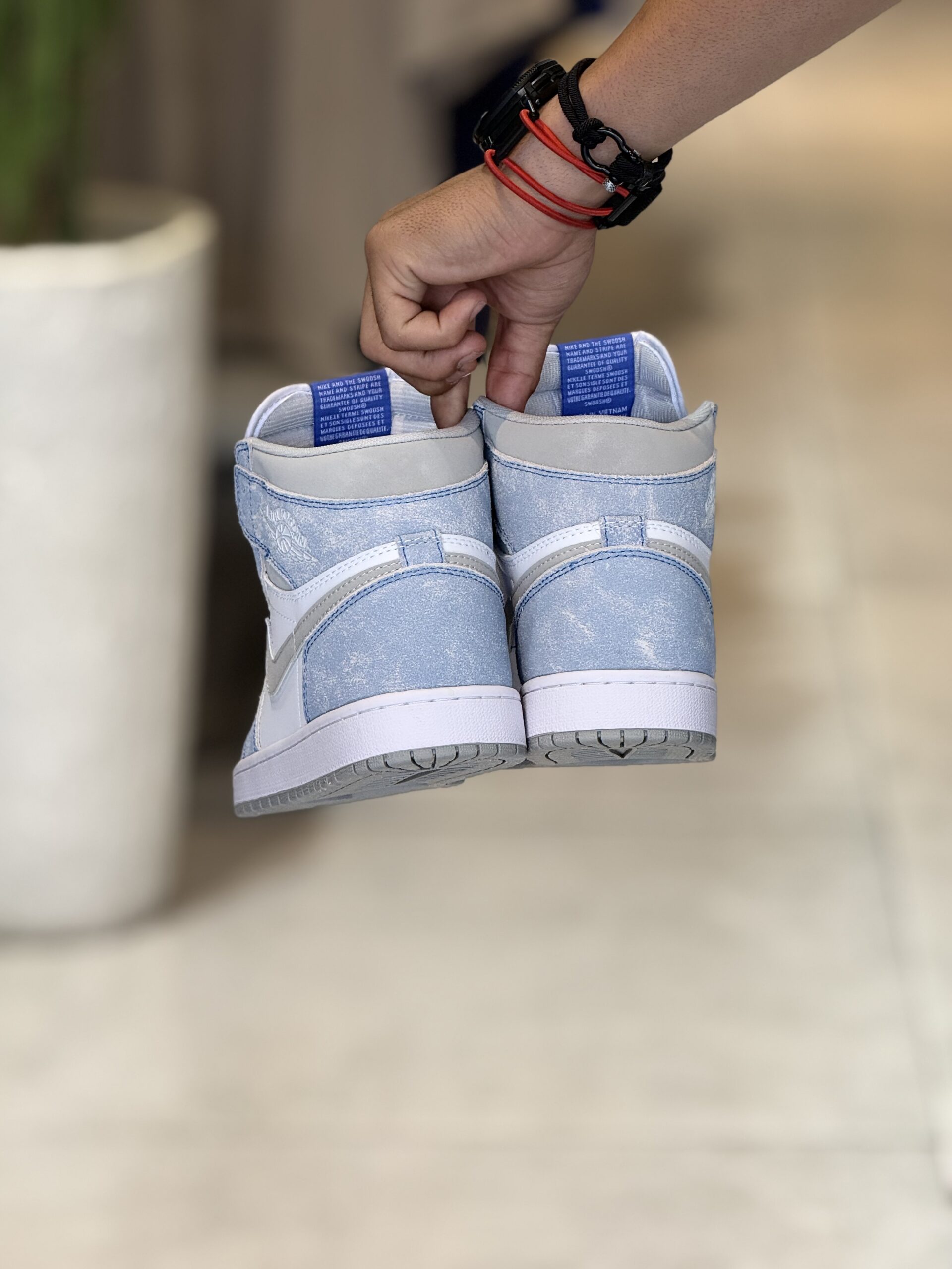 کتونی مستر وارداتی NIKE AJ1 - ROYAL