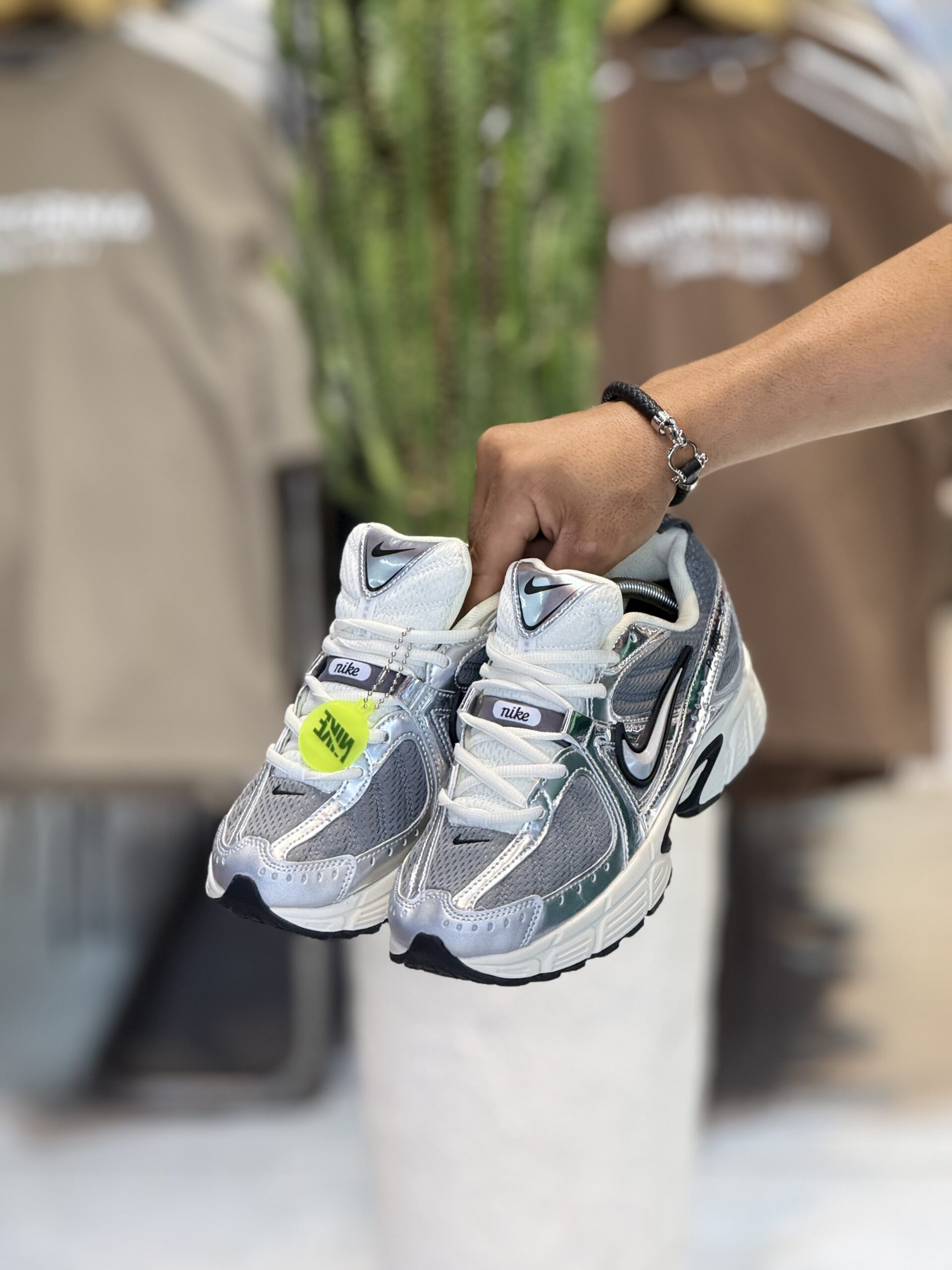 کتونی مستر وارداتی NIKE P-7000