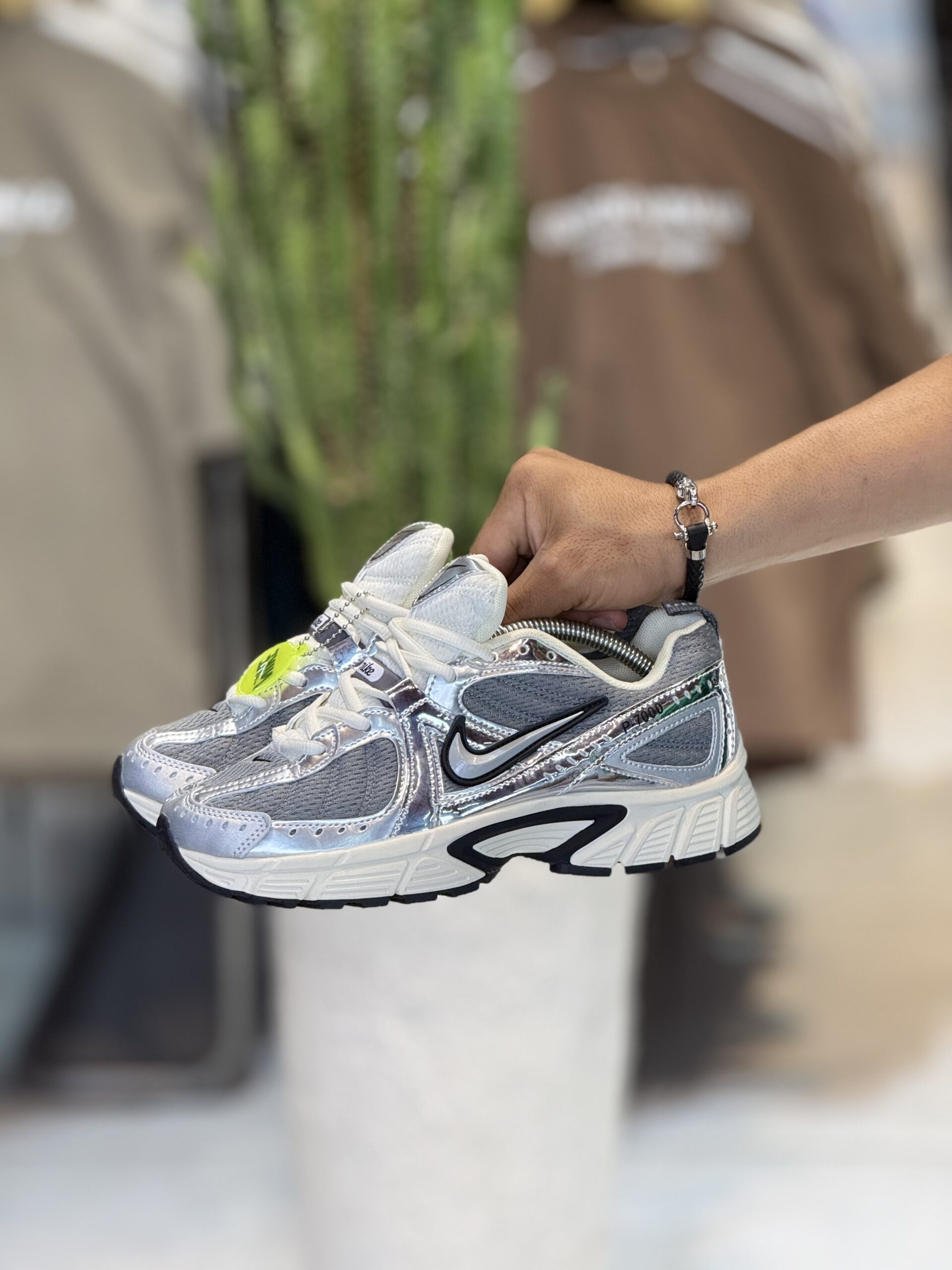 کتونی مستر وارداتی NIKE P-7000