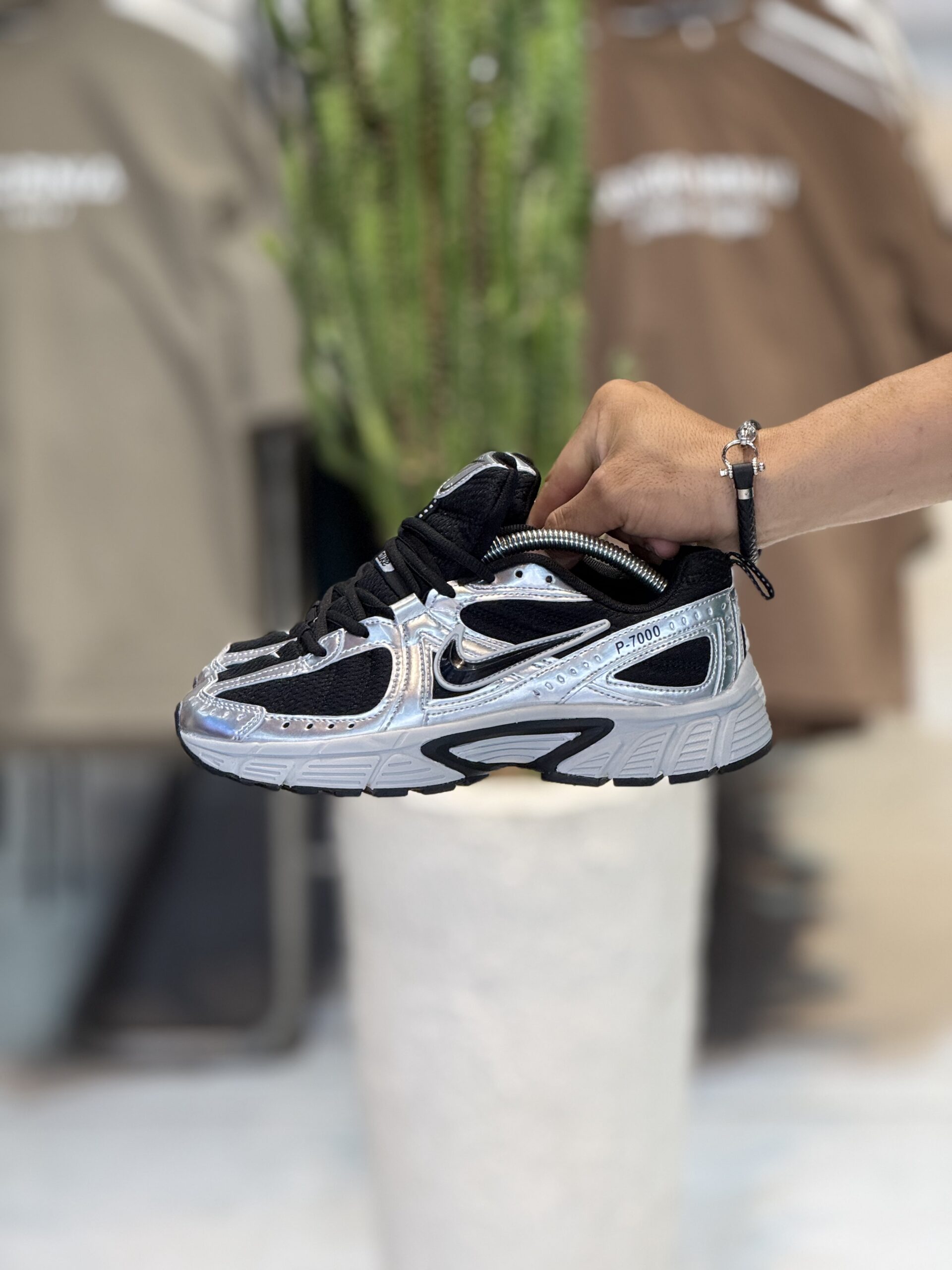 کتونی مستر وارداتی NIKE P-7000