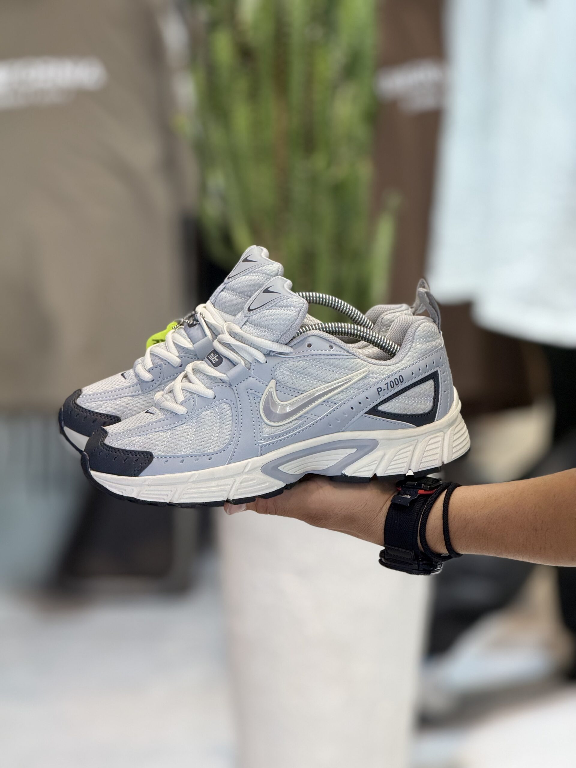 کتونی مستر وارداتی NIKE P-7000