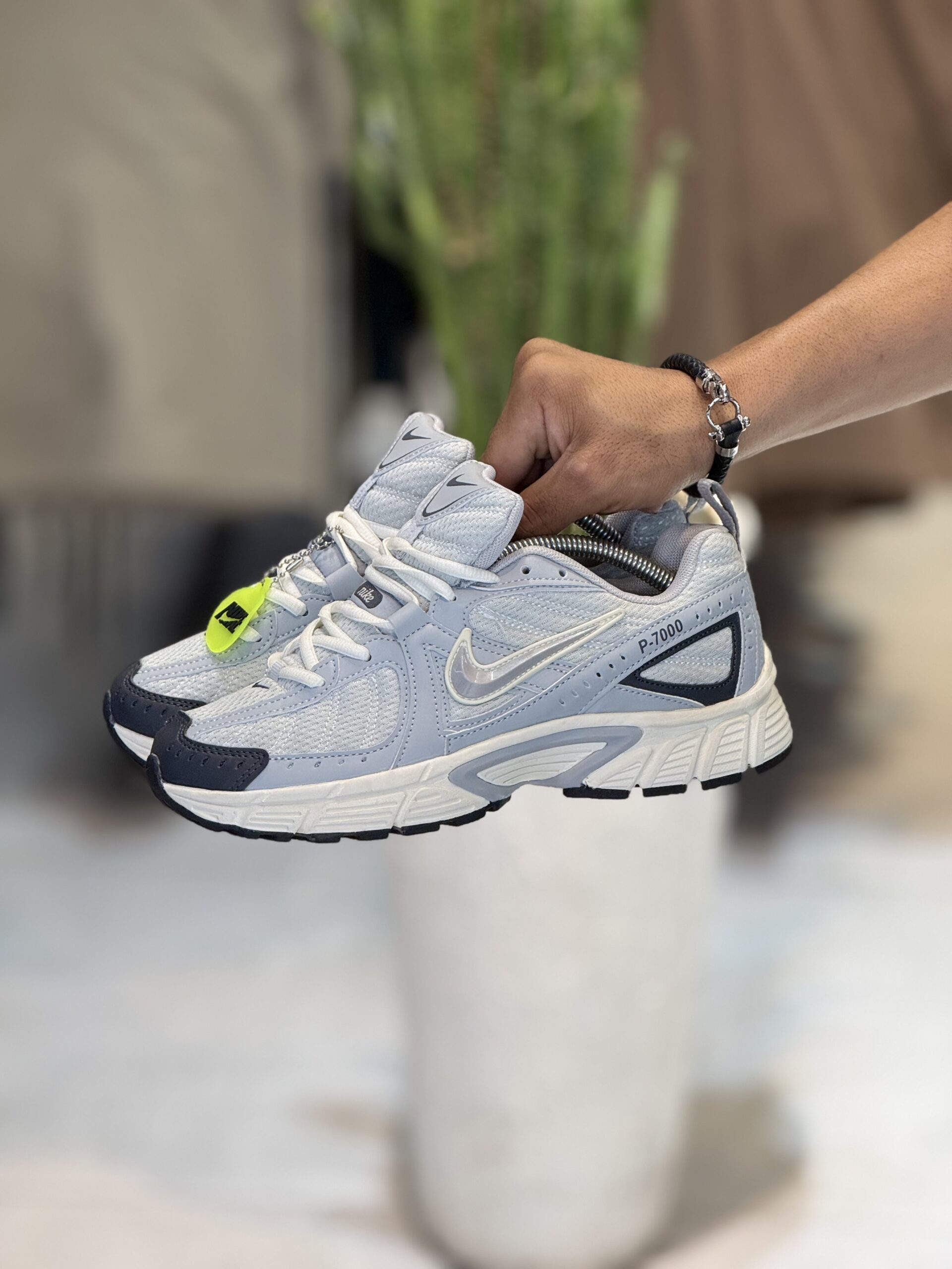 کتونی مستر وارداتی NIKE P-7000