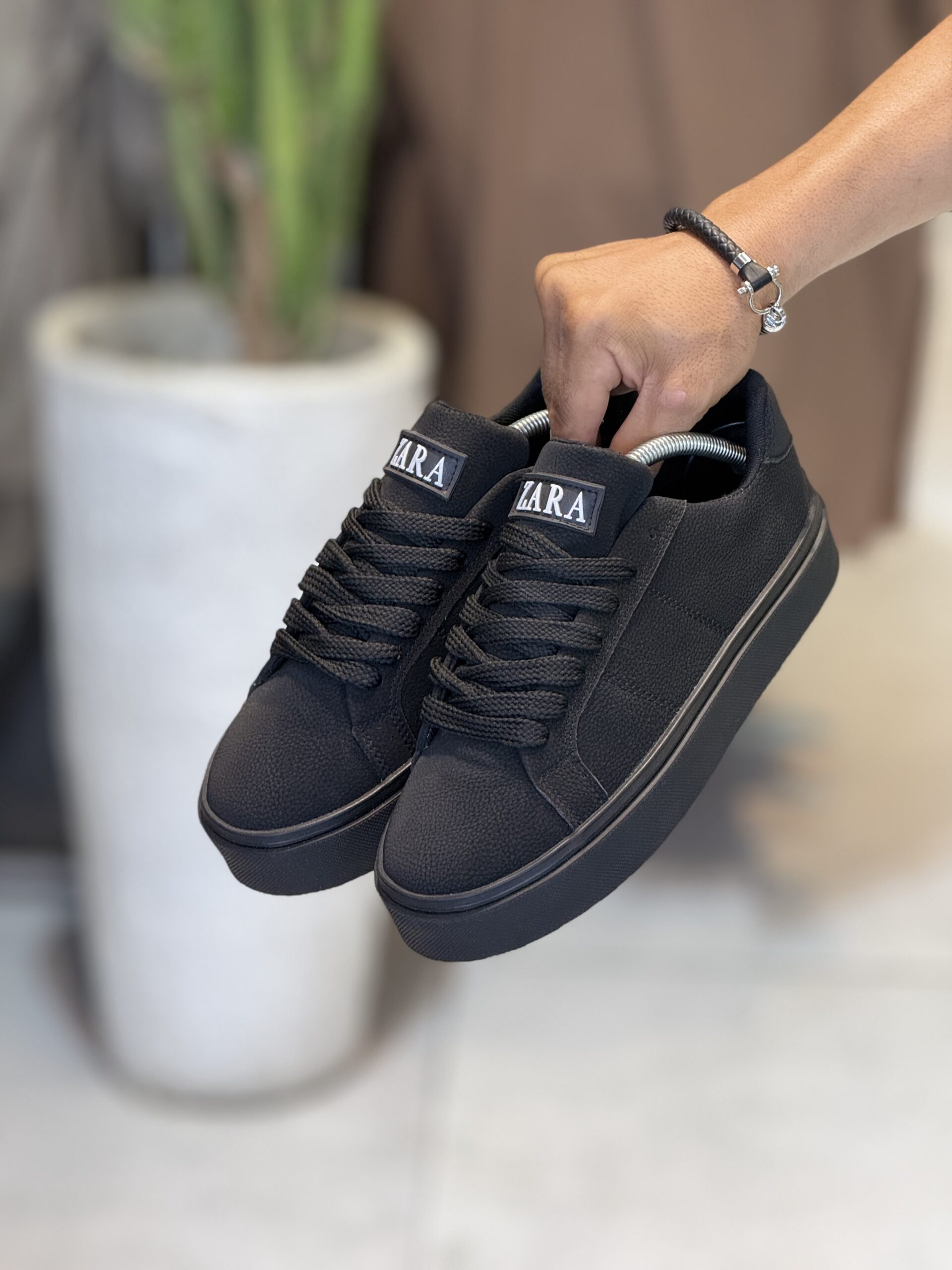 ونس ZARA2