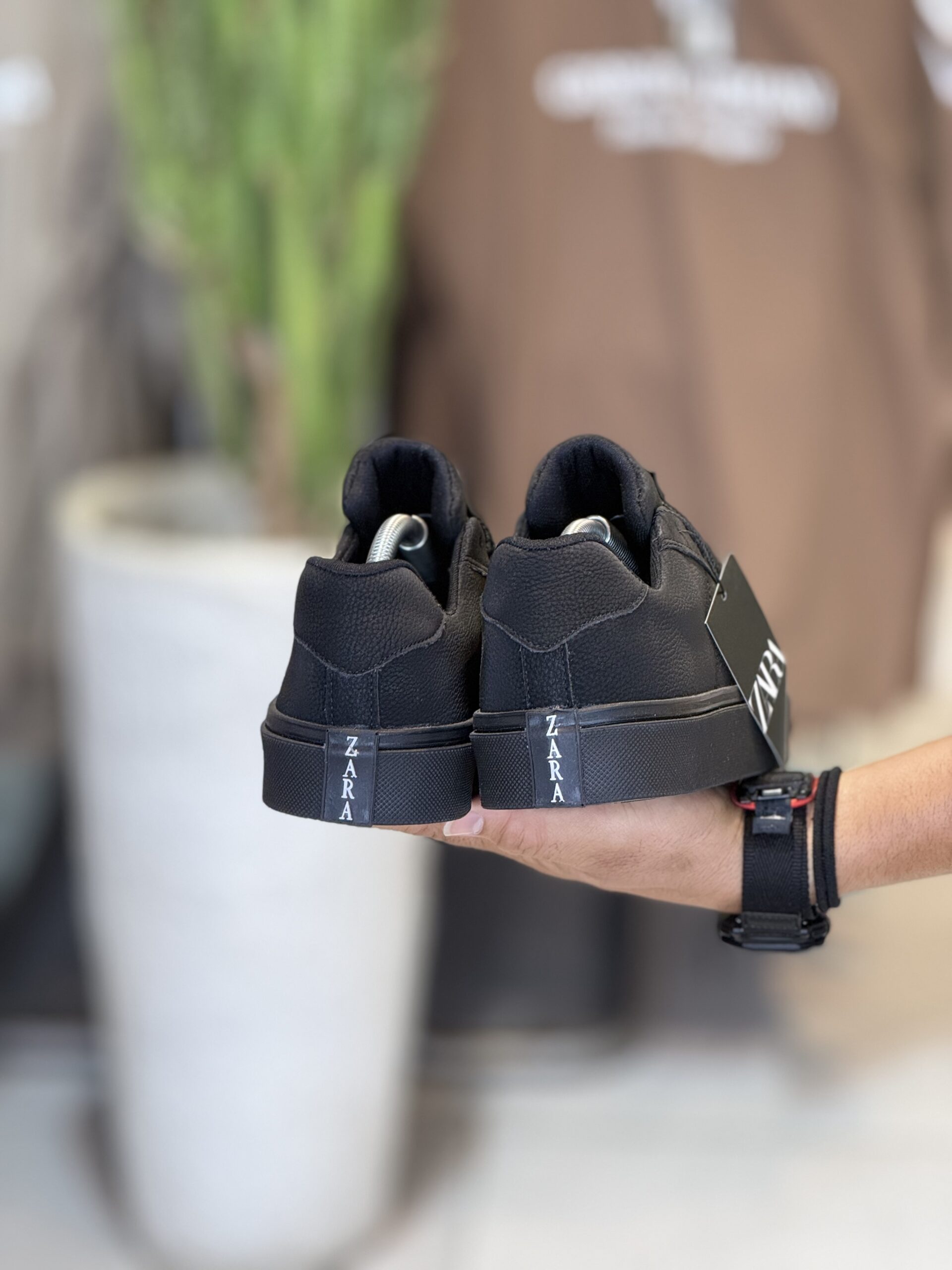 ونس ZARA2