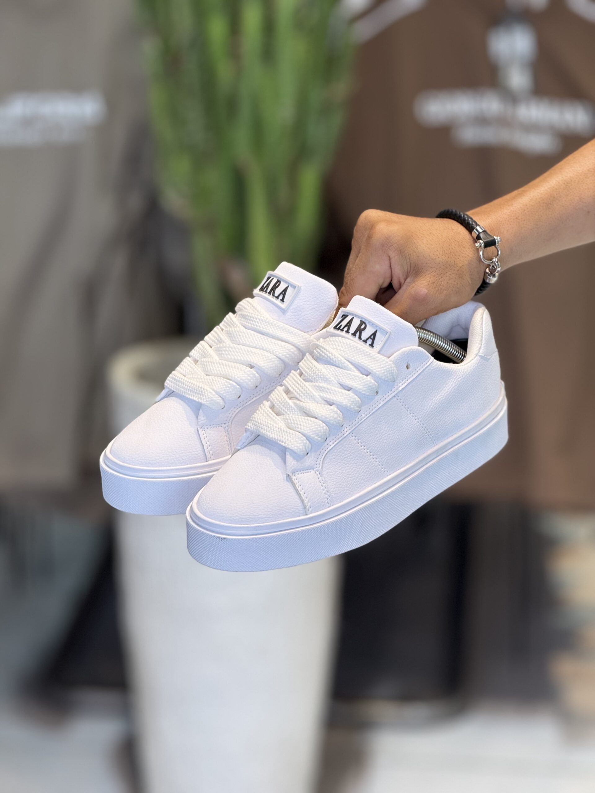 ونس ZARA2