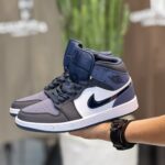 کتونی مستر وارداتی AJ1 MID OBSIDIAN