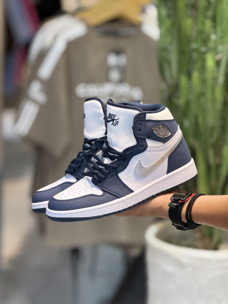کتونی مستر وارداتی AJ1 MIDNIGHT NAVY