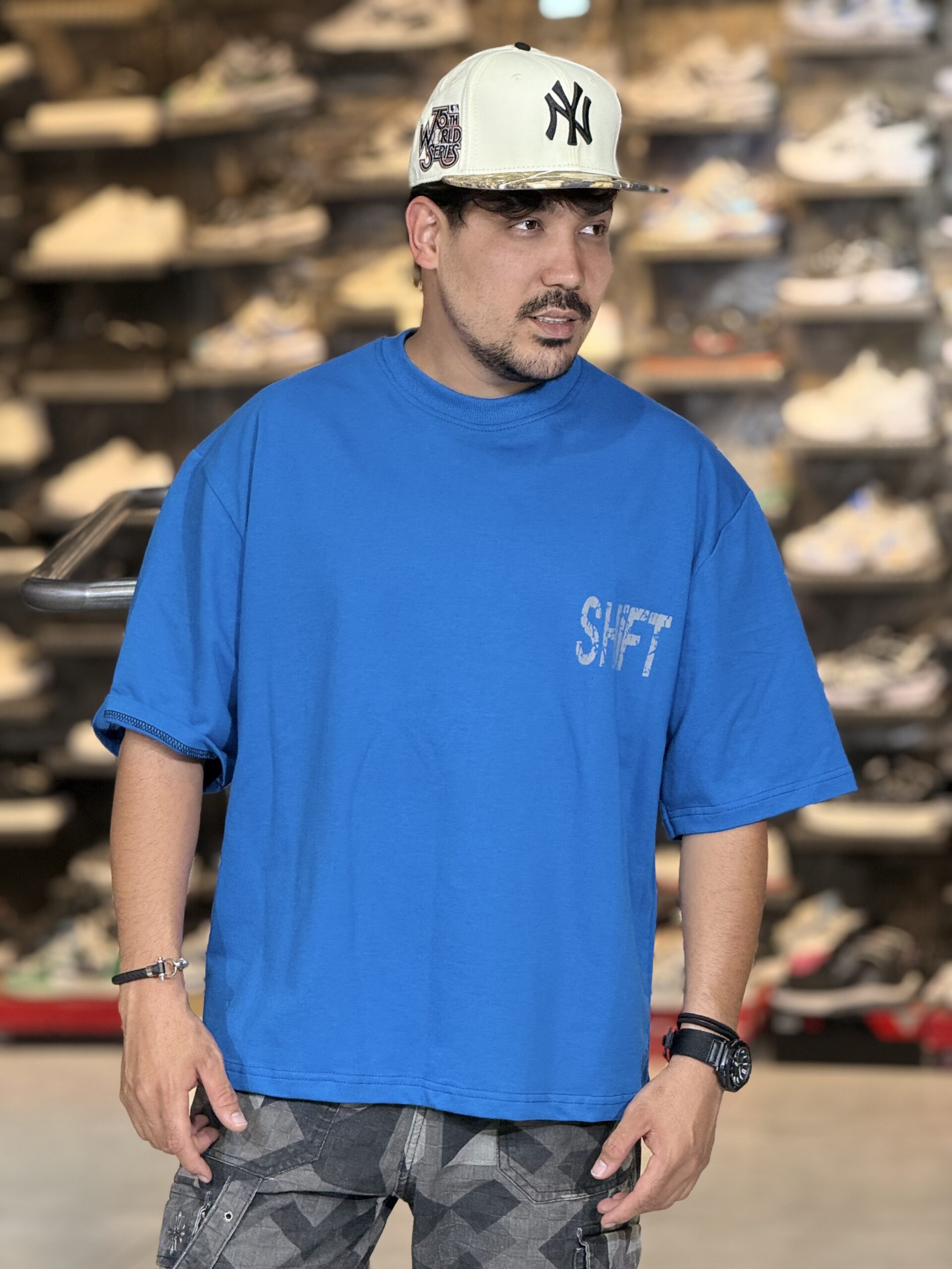 تیشرت SHIFT