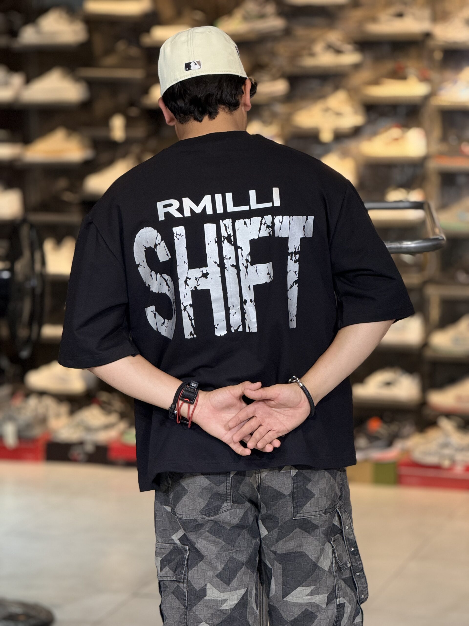 تیشرت SHIFT