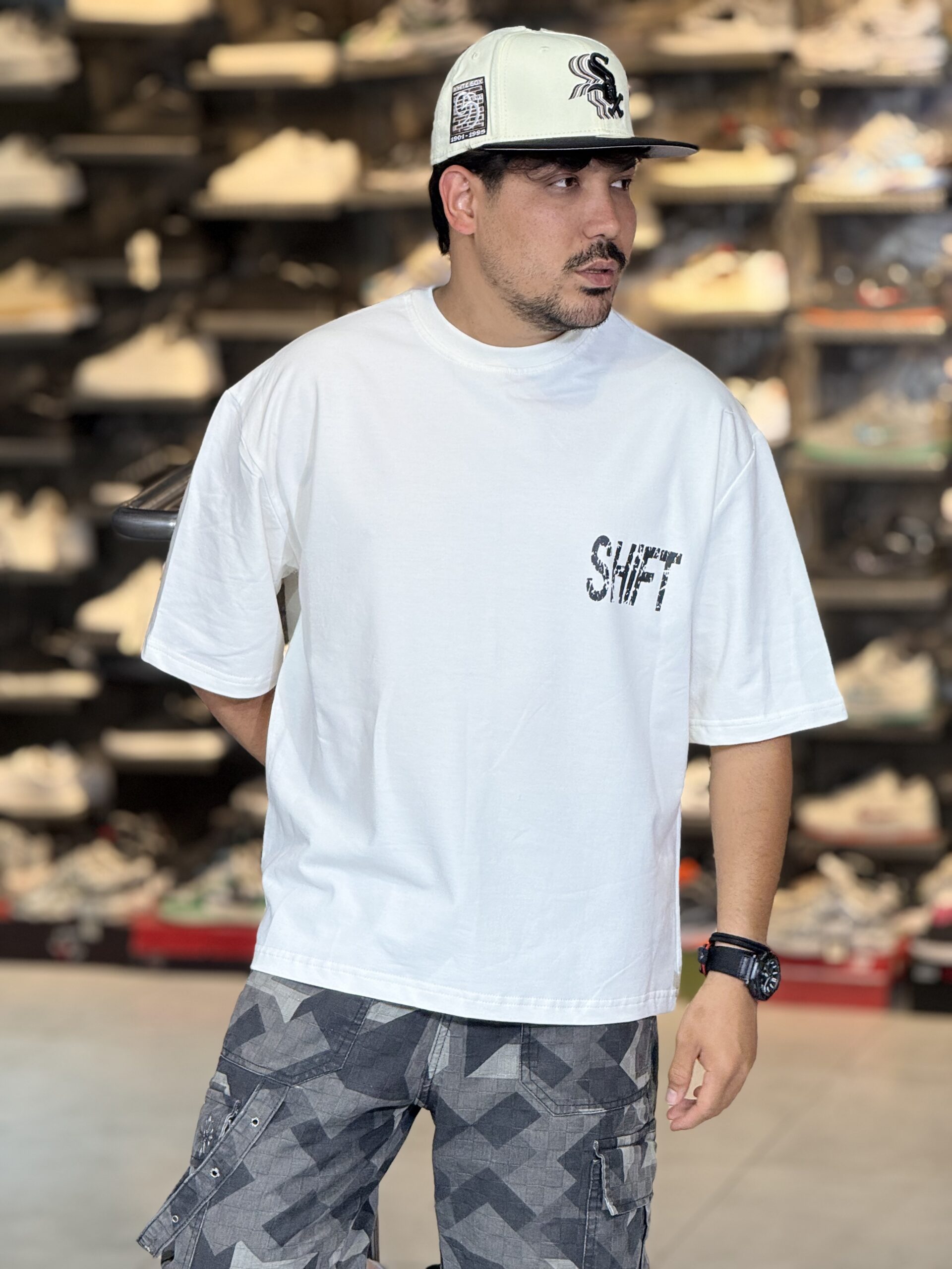 تیشرت SHIFT