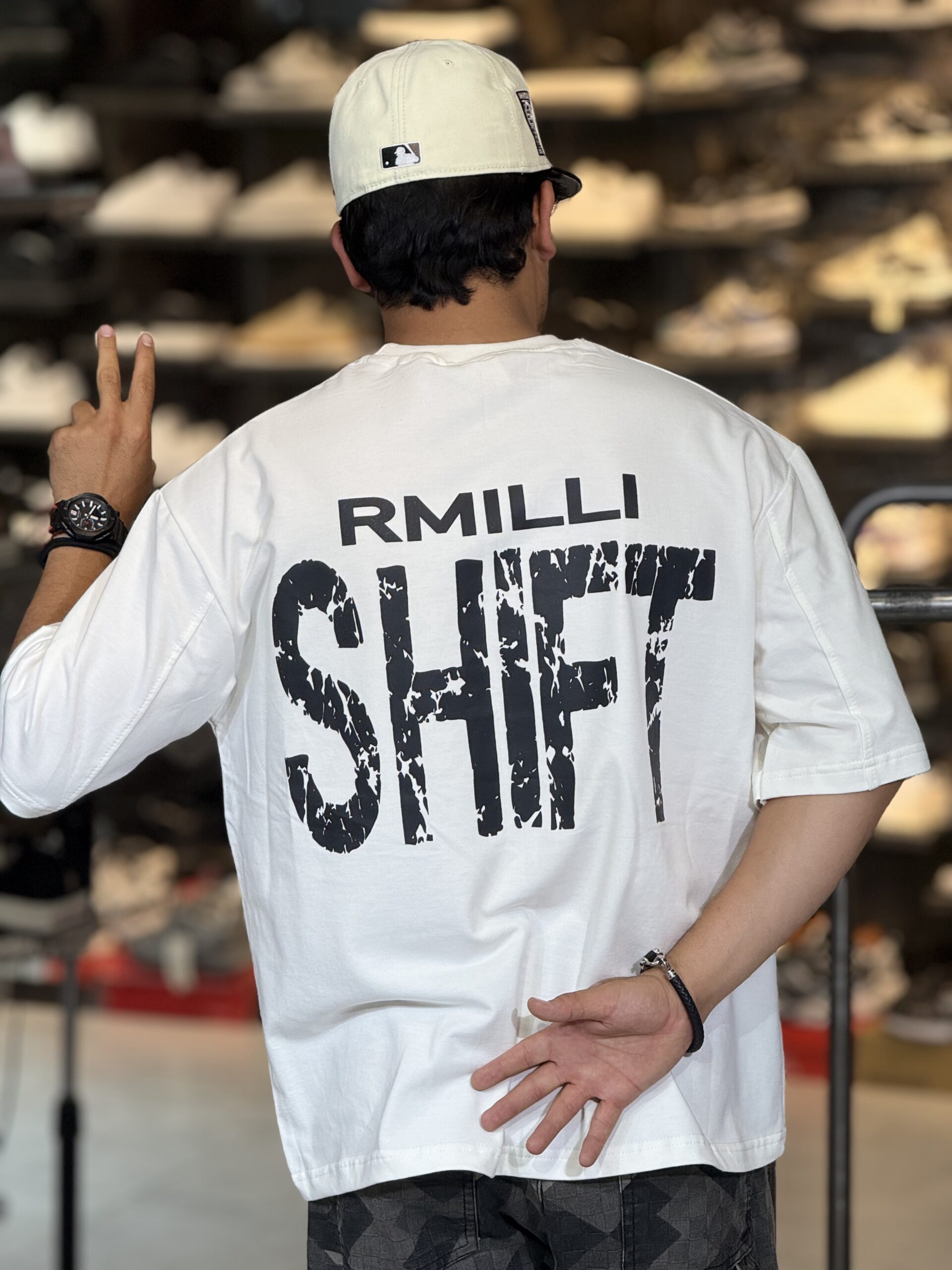 تیشرت SHIFT