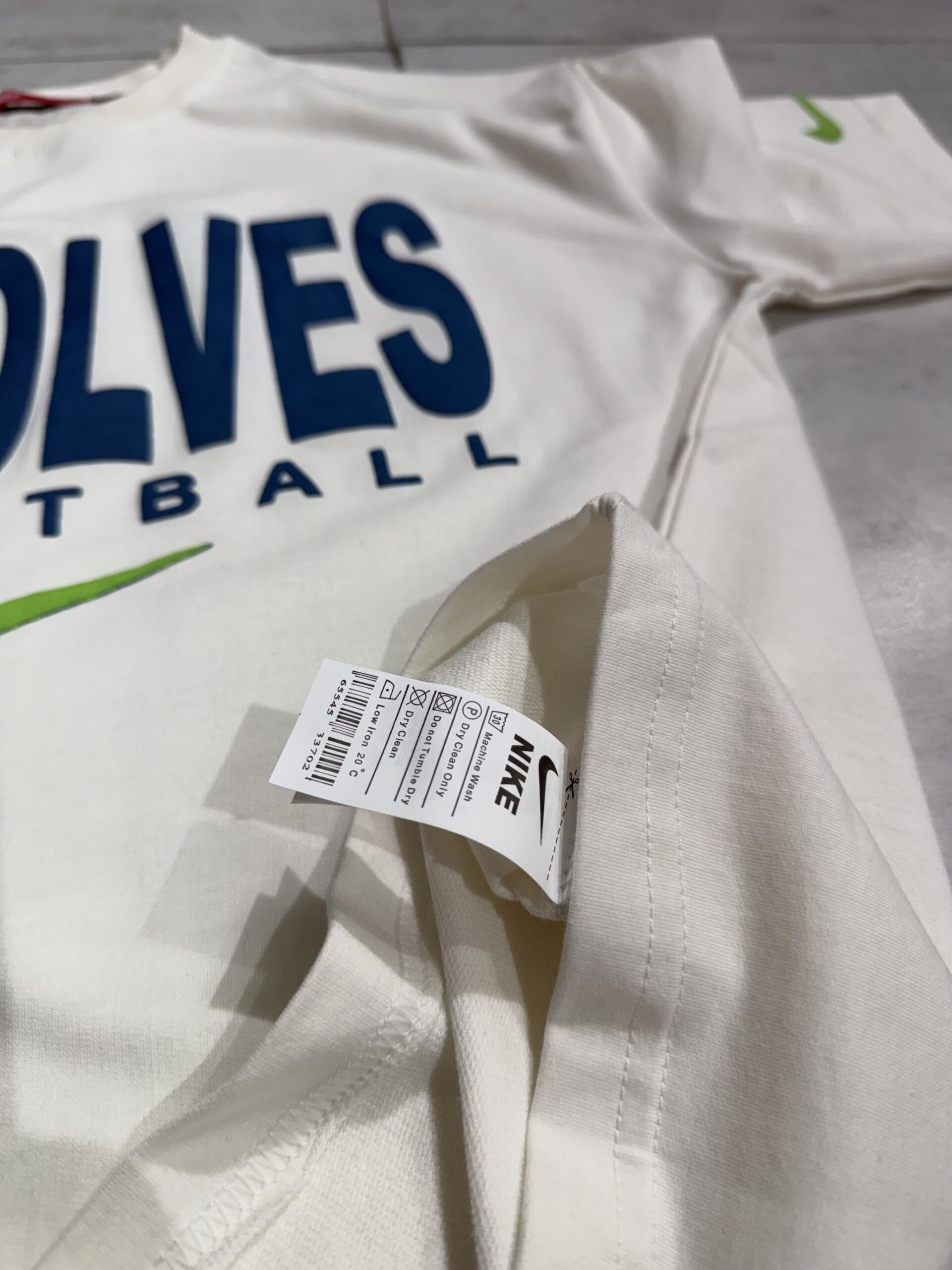 تیشرت WOLVES