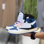 کتونی مستر وارداتی Aj1 Travis Fragment