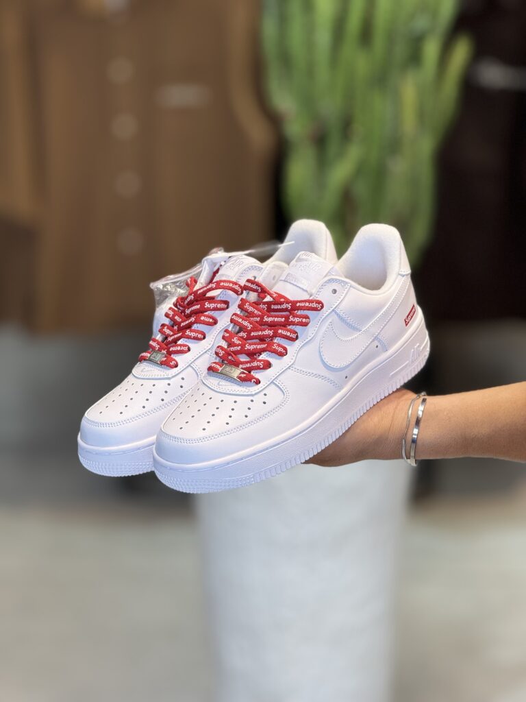 کتونی مستر وارداتی Nike air force Supreme