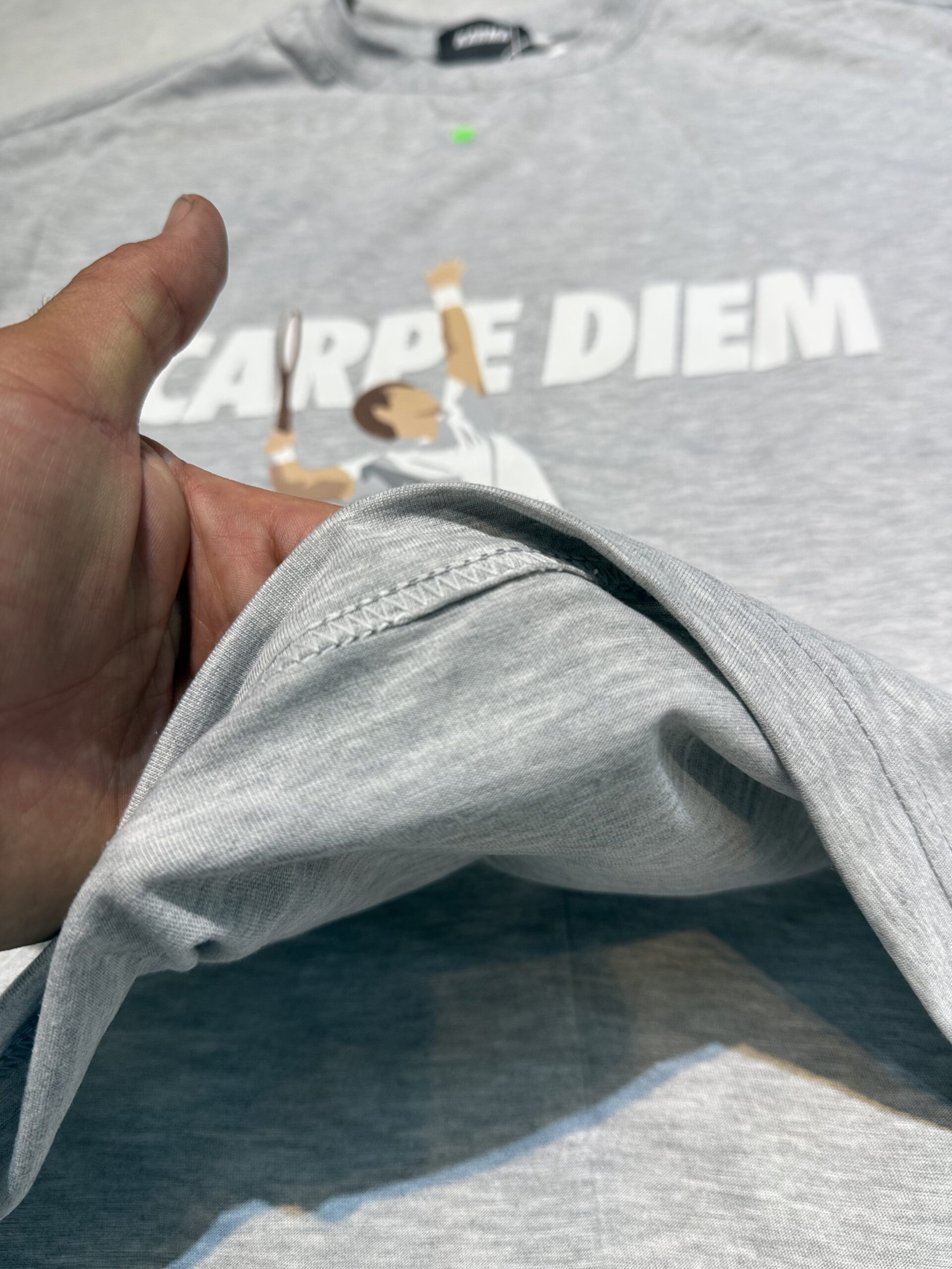 تیشرت ماکان CARPE DIEM
