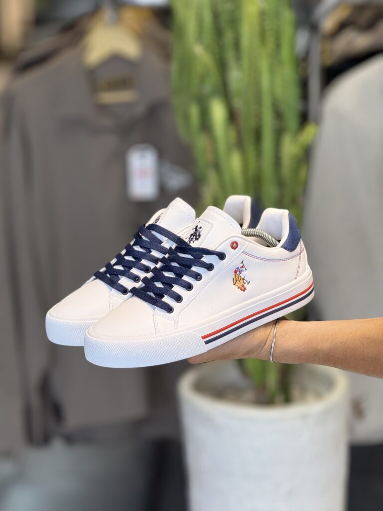 ونس POLO