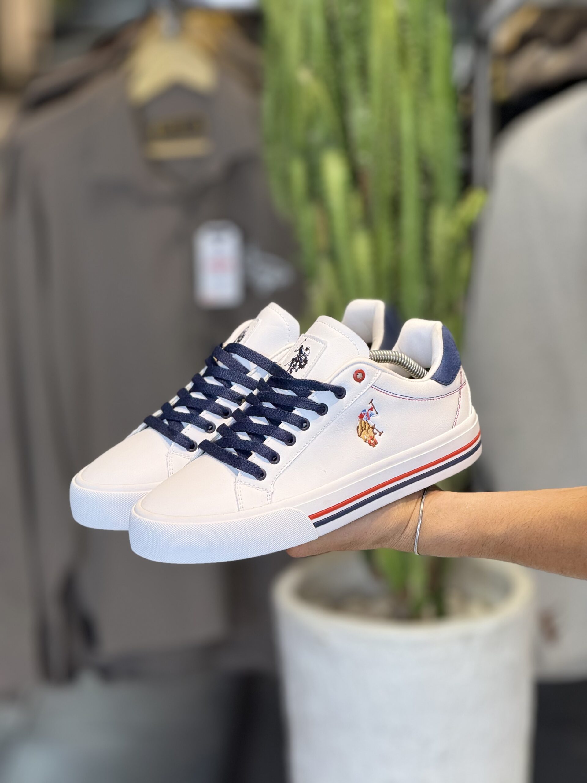 ونس POLO